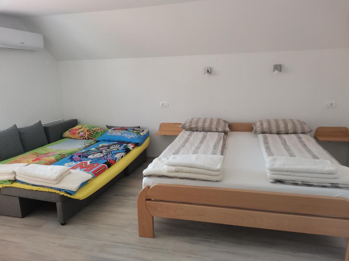 בלד Apartmaji Hubi מראה חיצוני תמונה